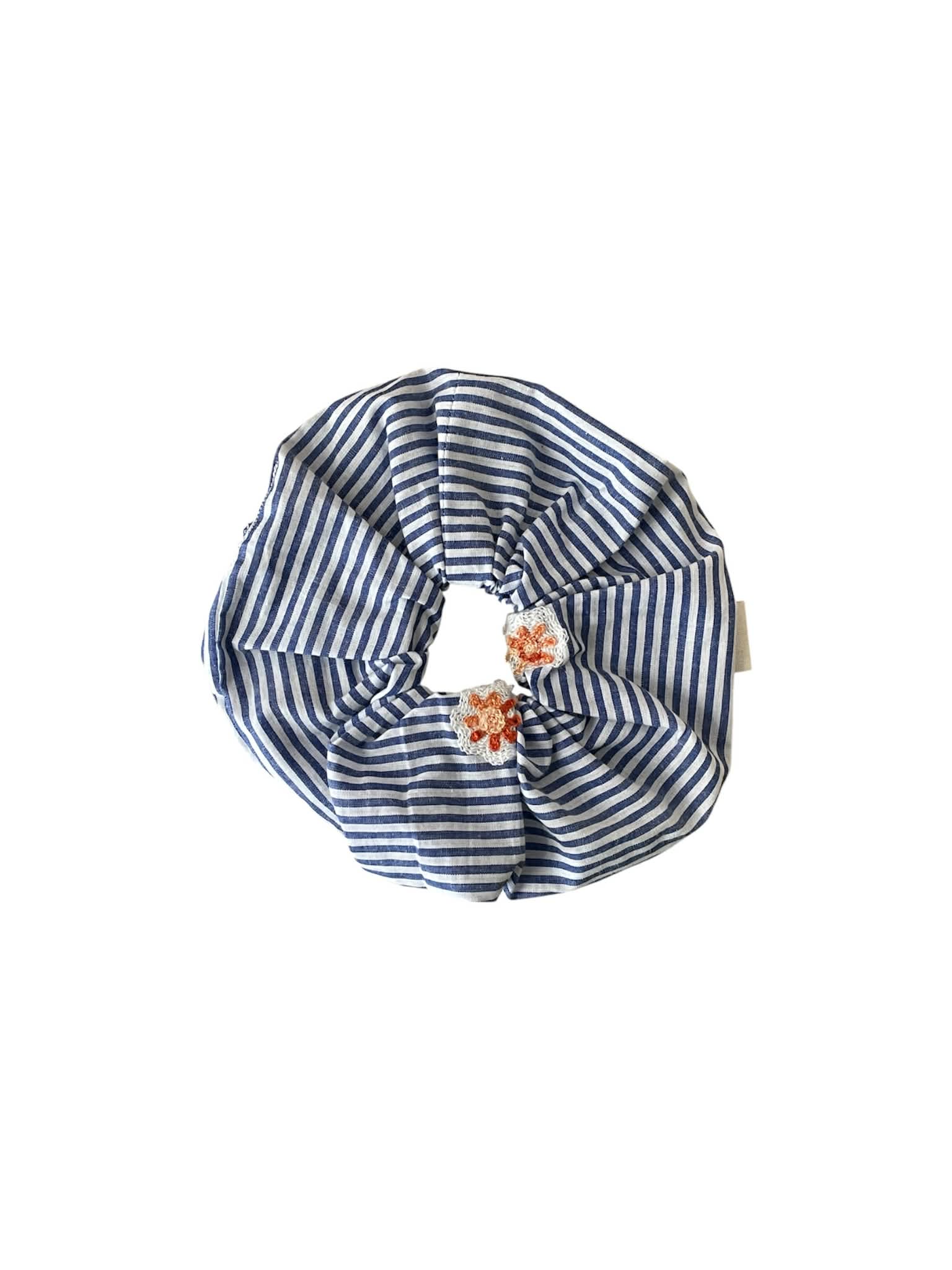Scrunchie Large Blue Stripes